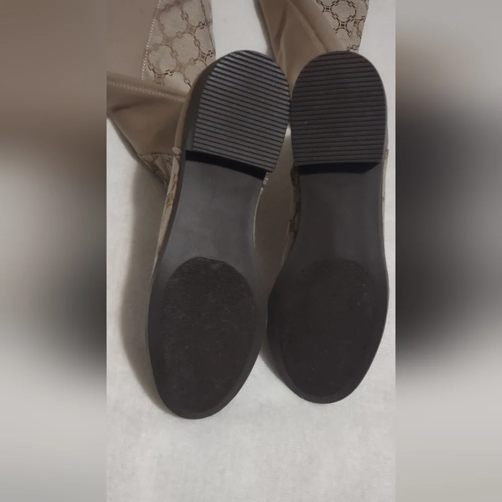 Women boots size 7.5 - Picture 5 of 5